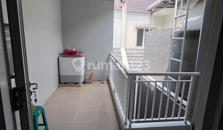 Murah, Rumah 2 Lantai Siap Huni, Bsd Murah, Rumah 2 Lantai Siap Huni, Bsd