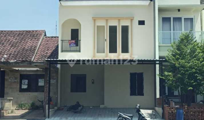 Runah Baru, Renovasi Total, 2 Lantai, Bagus, Kamar 4 Alam Sutera