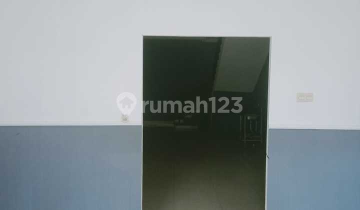 Very Cheap Shop House Facing Main Road, 3 Floors, Gading Serpong 2
