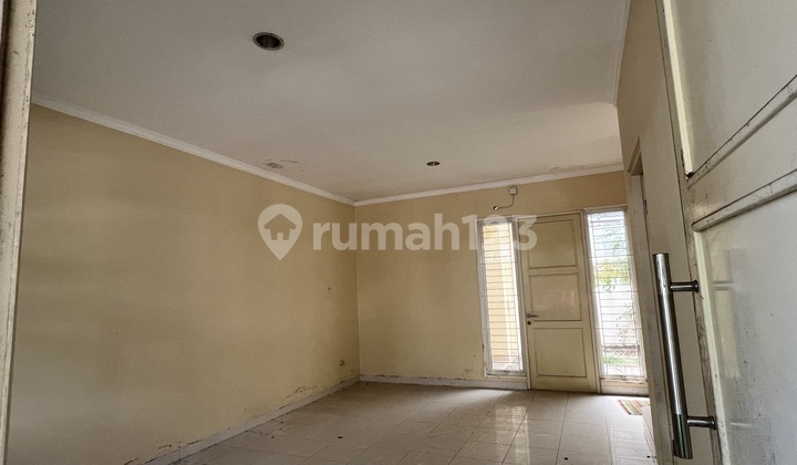 Comfortable and Quiet Residence Florencia Lippo Cikarang 2