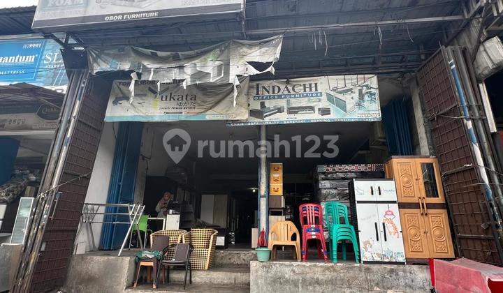 Ruko 3 Lantai - Jalan Kedasih Raya, Cikarang