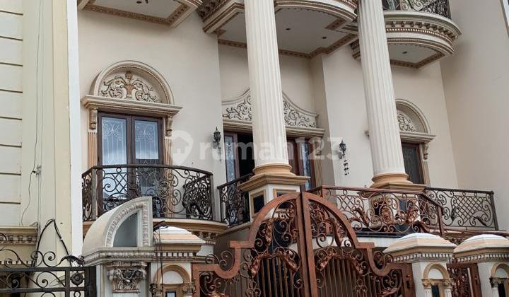 Kelapa Gading Mediteranian Jakarta Utara, Rumah Ditengah Pusat Bisnis