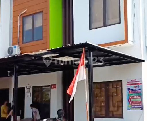 Columbus Dormitory Busy and Full in the Heart of West Karawang City 2