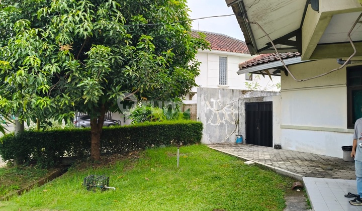 Rumah di Cluster Simpruk - Hunian Luas & Nyaman 2