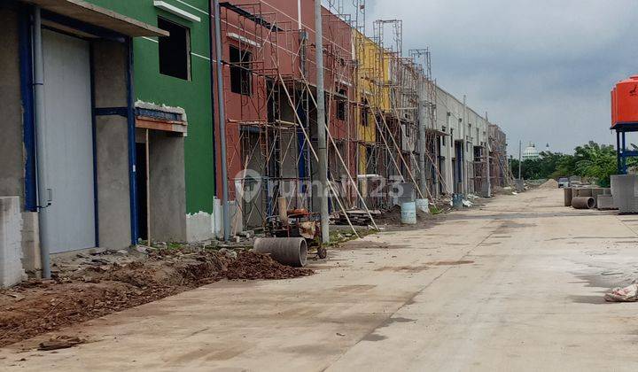 Gudang Buat Industri dan Logistik di Pasar Kemis 2