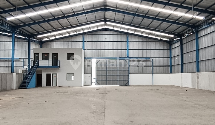 Industrial and Logistics Warehouse Industrial and Logistics Warehouse