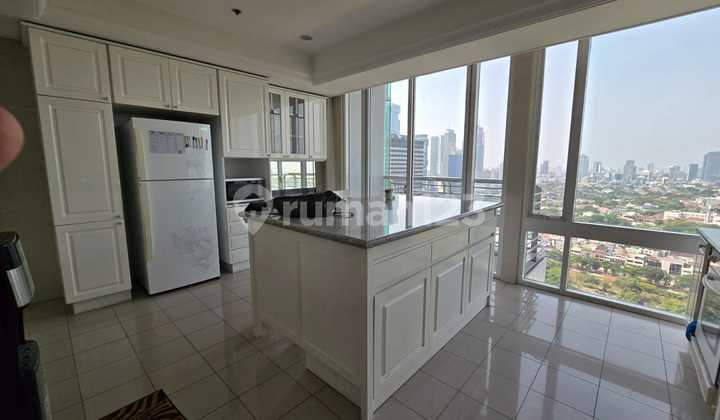 Four Seasons Residences Penthouse 2-Floor For Sale & Rent In Jakarta