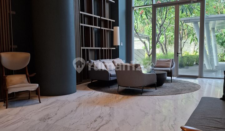 Apartemen Verde Two (3 Kamar Tidur Semi Furnished Cantik