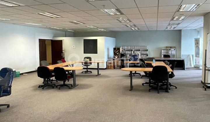 Gedung /kantoran Di Kemang 2400.0 M² Furnished Shm Gedung /kantoran Di Kemang 2400.0 M² Furnished Shm