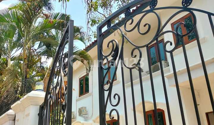 Rumah Pondok Indah Sekolah Kencana - Pd Indah*