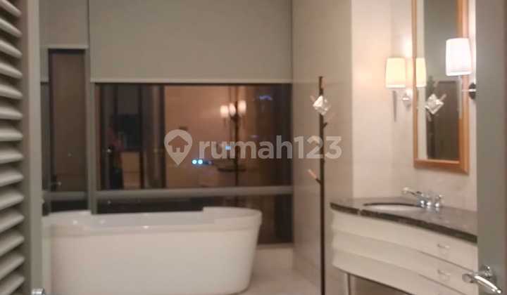 Luxurious 4-bedroom Apartment At Raffles Residence Jakarta – Rare Unit, Prime Location Luxurious 4-bedroom Apartment At Raffles Residence Jakarta – Rare Unit, Prime Location