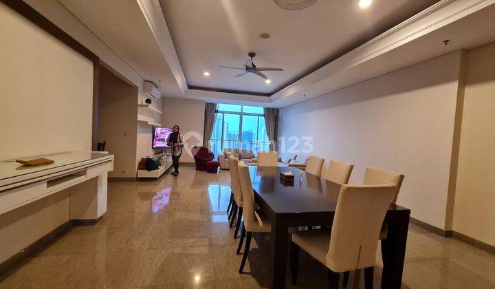 Sewa/ Jual Apartemen Essense 3+1 Bedroms (low Floor) Tower South Private Lift 1