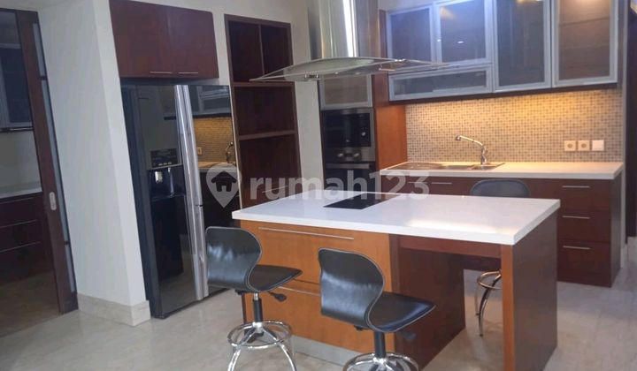 4 Bedroom Apartment Capital Residence, Good Tower 2 High Floor, Facing Pacific Place Mall, Jakarta 4 Bedroom Apartment Capital Residence, Good Tower 2 High Floor, Facing Pacific Place Mall, Jakarta