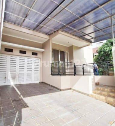 Di jual cepat  Rumah Kebun jeruk 2