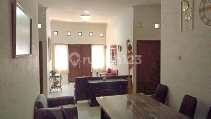 Disewakan Rumah Full Furnished, Lokasi Banteng, Jakal. 2