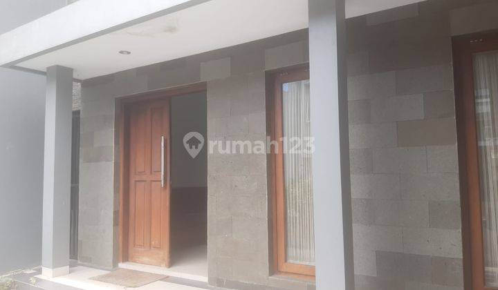 Rumah 2 Lantai Di Kadipiro Dekat Malioboro Kota Jogja 1