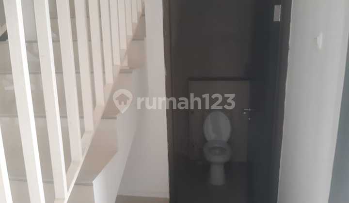 Rumah 2 Lantai Dalam Cluster Di Maguwoharjo Depok Sleman Jogja 6