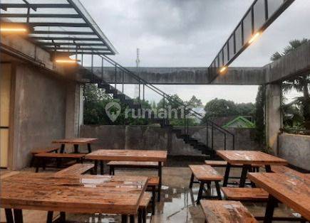 Ruang Usaha 2 Lantai Plus Rooftop di Jalan Palagan Yogyakarta 2