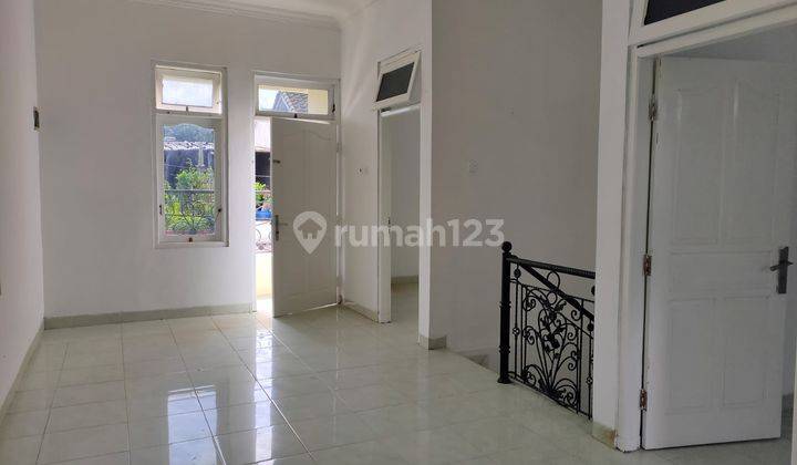 Dijual Rumah Dalam Perumahan Lempongsari Ke Utara  2