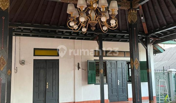 Rumah Jawa Dalam Kota Jetis DIY 2