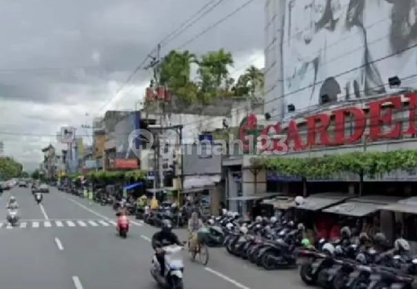 Ruko 3 Lantai Sangat Strategis di Jl. Urip Sumoharjo Yogyakarta 2