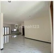 Dijual Cepat Rumah Baru Siap Huni Di Perumahan Elite Dekat ke RSA UGM  2