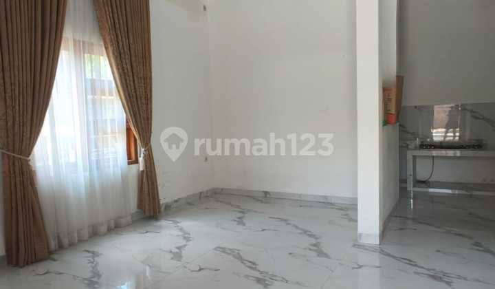 For Rent: House, Location: Solo Street, DIY 2