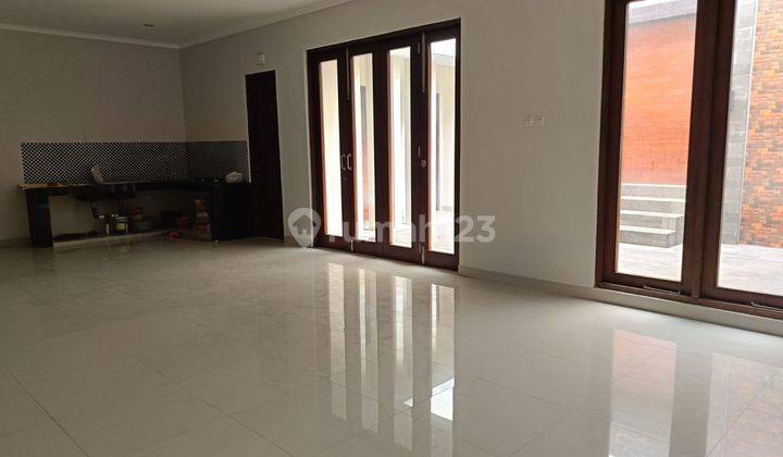 Disewakan Rumah Dalam Perumahan Elite 2