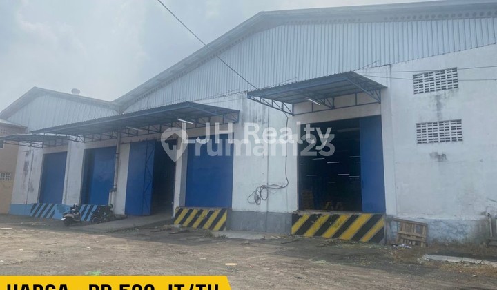 For Rent: Spacious Warehouse on Jl Imogiri, Bantul, DIY For Rent: Spacious Warehouse on Jl Imogiri, Bantul, DIY