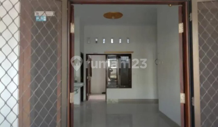 Rumah Taman Mahkota Minimalis Dalam Perumahan  2