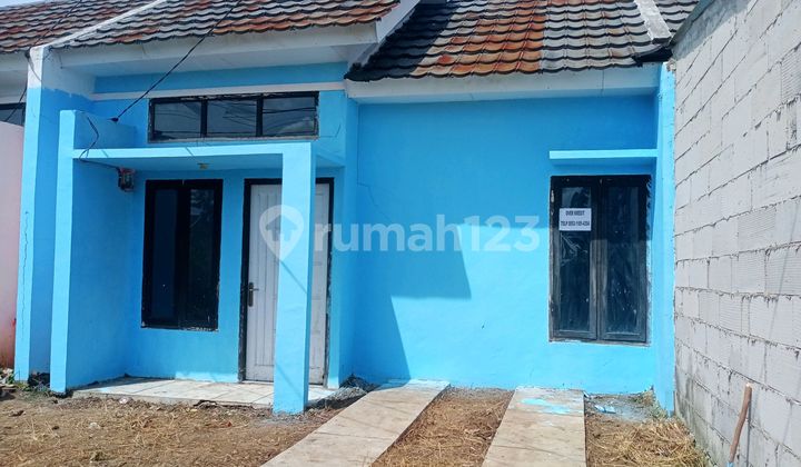 Over Kredit bisa di Cicil Bekasi Tambun Utara Rumah Butuh Minim Renovasi HGB di Perumahan Arafah Residence, Srimahi, Tambun Utara, Bekasi, Jawa Barat, Bekasi, Tambun Utara, Srimahi, Jawa Barat, 17510, Bekasi Over Kredit bisa di Cicil Bekasi Tambun Utara Rumah Butuh Minim Renovasi HGB di Perumahan Arafah Residence, Srimahi, Tambun Utara, Bekasi, Jawa Barat, Bekasi, Tambun Utara, Srimahi, Jawa Barat, 17510, Bekasi