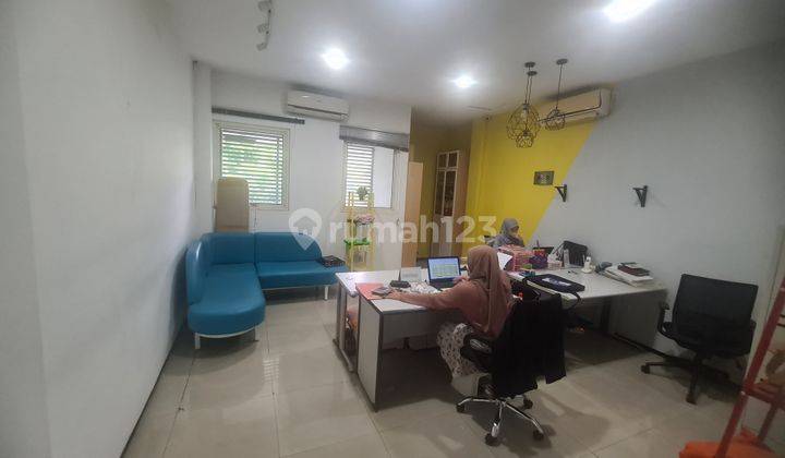 Dijual Ruko 3,5 Lantai Gandaria Kebayoran Baru Siap Huni 1