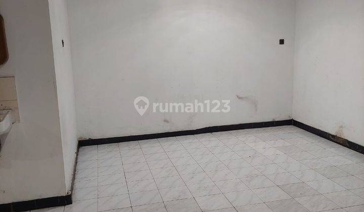 Disewakan Rumah 2 Lantai 6x20 Muara Karang City Siap Huni 2