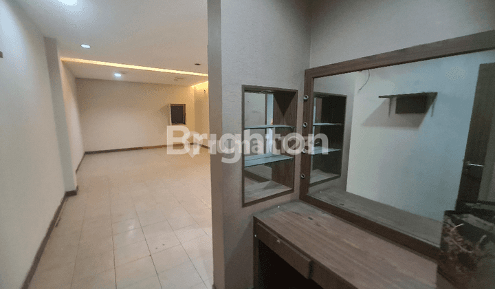 RUKO 4 LANTAI SEMI FURNISHED EX KANTOR DI RADIO DALAM DEKAT PONDOK INDAH 1