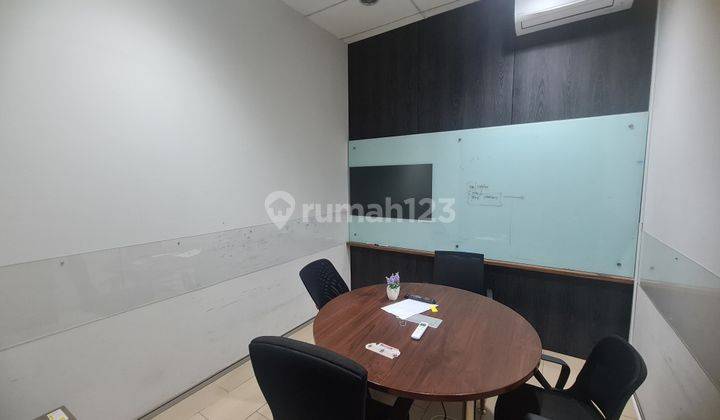 Ruko Gandeng Permata Senayan 4 Lantai Ex Kantor Semi Furnished 2