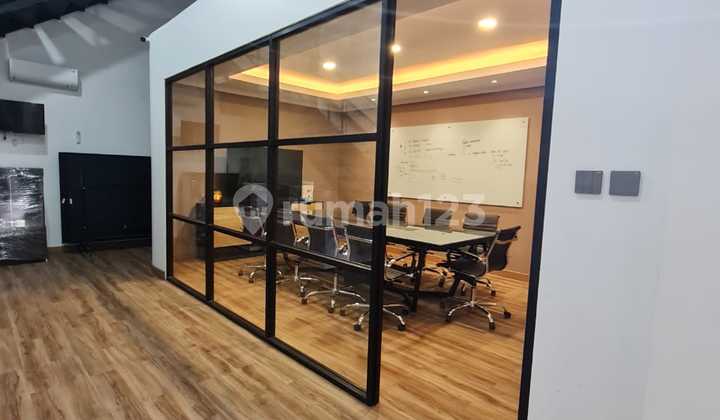 WAREHOUSE AND OFFICE FURNISHED 1300 M2 SEMANAN DAAN MOGOT FLOOD-FREE READY FOR OCCUPANCY