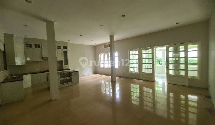 RUMAH KLASIK PAKUBUWONO STRATEGIS BISA UNTUK KANTOR SEKOLAH RUMAH TINGGAL SIAP HUNI 2