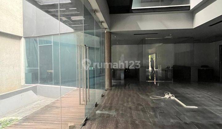 RUMAH EX KANTOR SIAP HUNI DEKAT SCBD KEBAYORAN BARU PARKIR BASEMENT 2