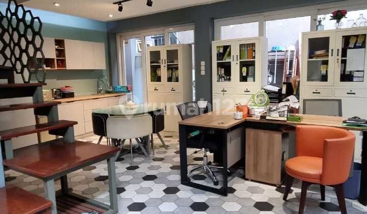 RUMAH 2 LANTAI HANG LEKIR SEMI FURNISHED EX KANTOR SIAP HUNI STRATEGIS DEKAT MALL 2