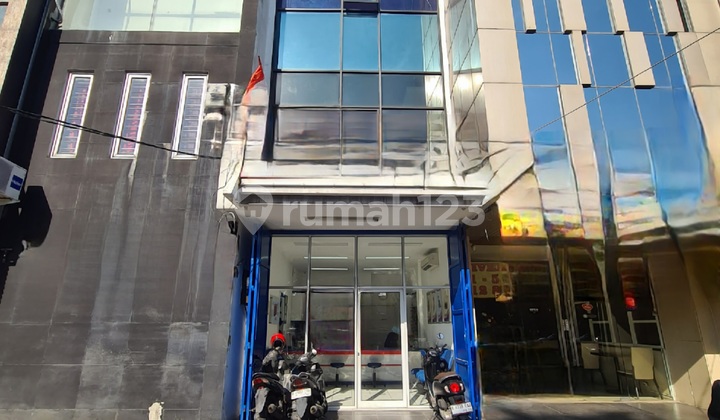 RUKO 3 LANTAI PURI INDAH PESANGGRAHAN PARKIR LUAS SIAP HUNI JARANG ADA