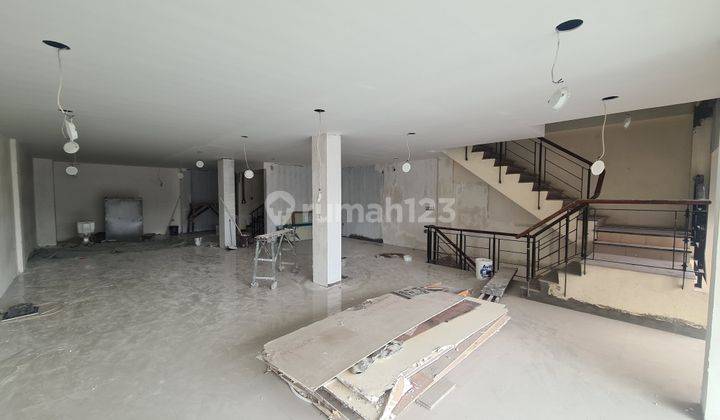 RUKO GANDENG 4 LANTAI JATINEGARA TIMUR PARKIR LUAS EX KANTOR BARU RENOVASI SIAP HUNI 2