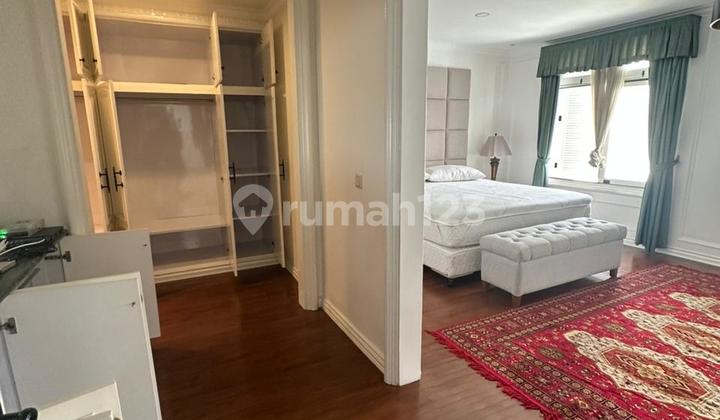 Luxury House in Pondok Indah Fully Furnished with Swimming Pool Ready to Occupy Near JIS RSPI 2