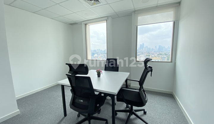 Kantor Area Jakarta Barat di Total Building 4 Pax Dekat Akses Tol