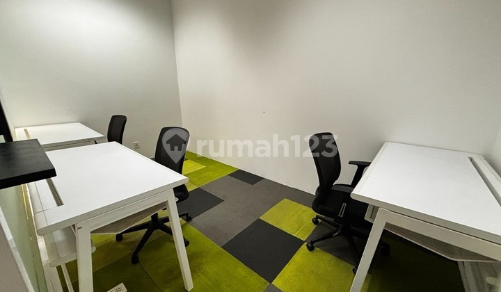 Furnished Office for 4 People in SMBC Mega Kuningan Tower Near LRT
