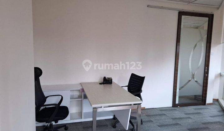 Sewa Private Office Furnished 5 Pax di South Quarter Dekat Mrt 2