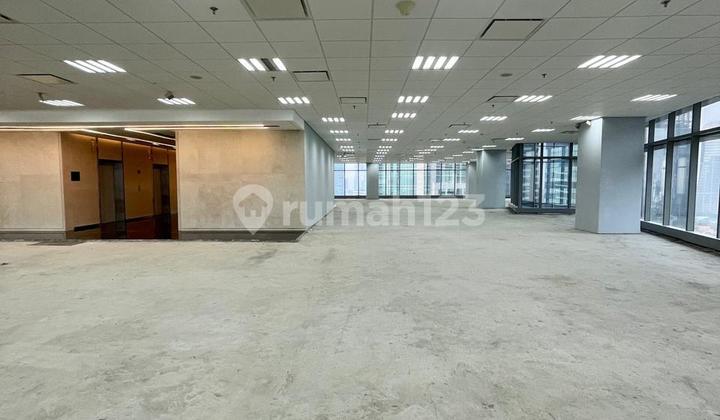 Sewa Kantor Noble House 550 M2 Bare Area Mega Kuningan Dekat LRT 2