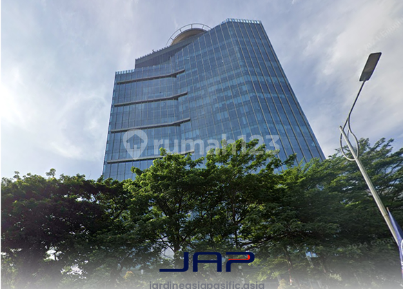 Office for Rent at Sovereign Plaza 284 M2 Furnished Strategic MRT Access