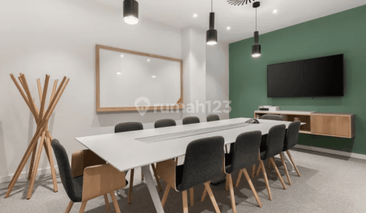 Sewa Kantor South Quarter Fully Furnish 4 Pax Siap Ditempati 1