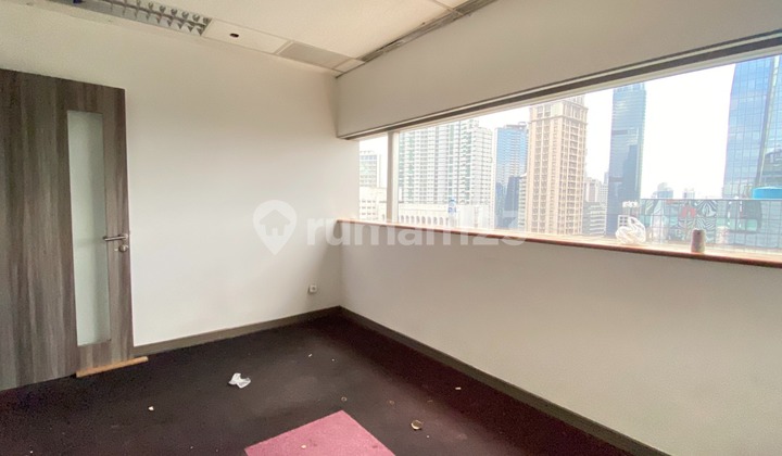 Office for Rent at Sonatopas Tower, 261 M2 Space, Fitted, Near Karet Bus Stop.