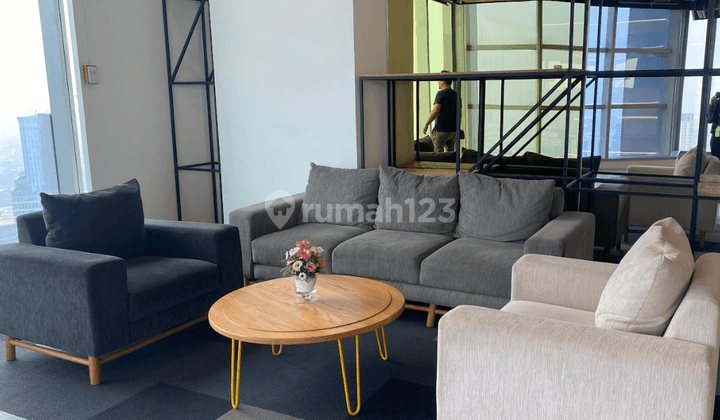 Sewa Private Office Furnished Siap Ditempati 4 Pax di Menara Btpn 1